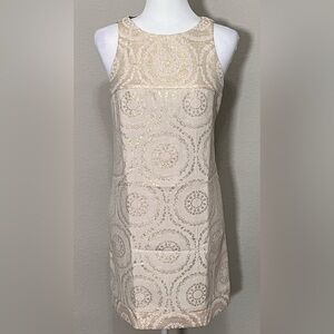 Donna Morgan Cream Gold Classic Retro Patterned Sleeveless Shift Dress Size 8